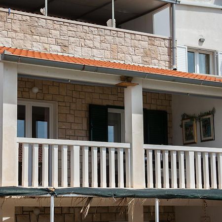 Family Apartments Brach ボル エクステリア 写真