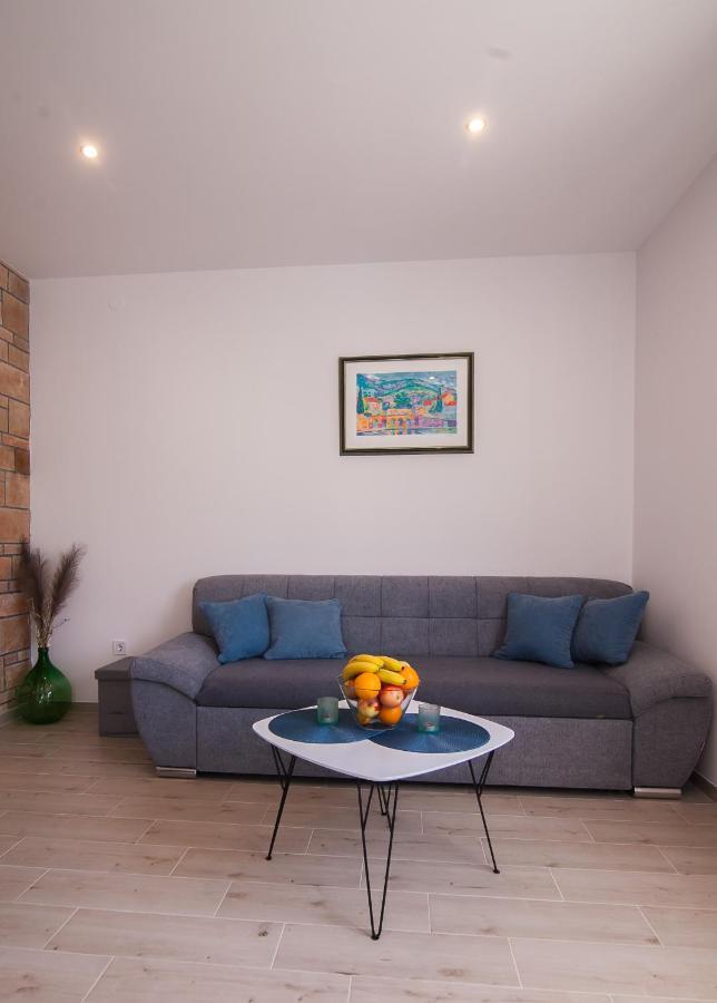 Family Apartments Brach ボル エクステリア 写真