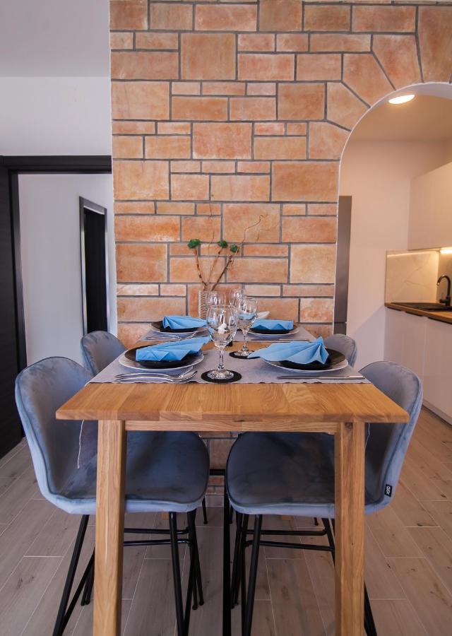 Family Apartments Brach ボル エクステリア 写真